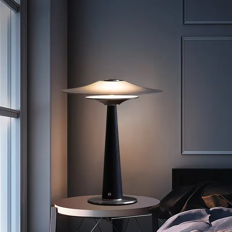 Desk Lamp - Lampu Meja Desainer Skandinavia Mewah Modern